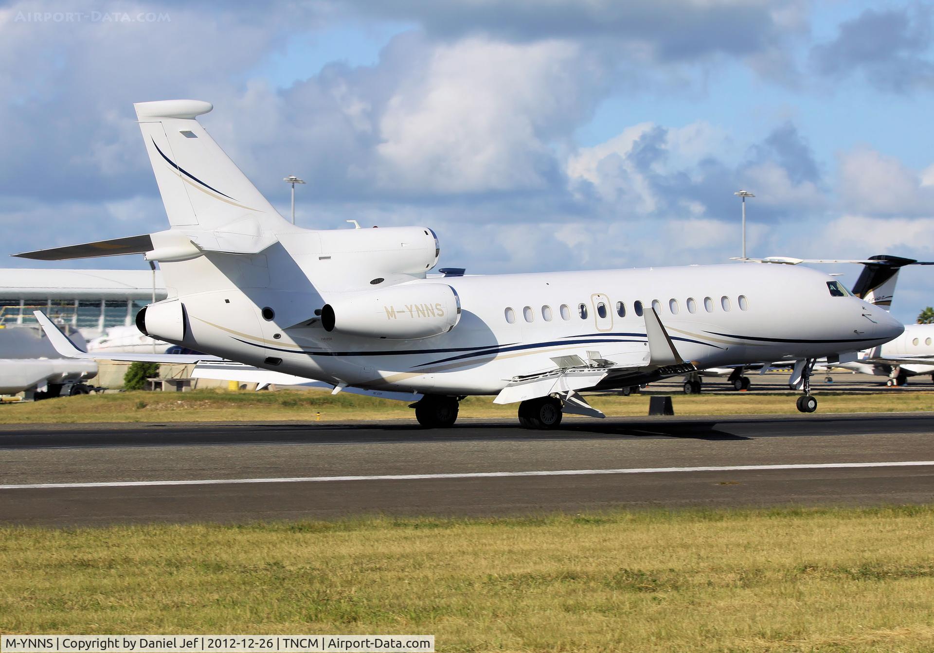 M-YNNS, 2009 Dassault Falcon 7X C/N 82, M-YNNS
