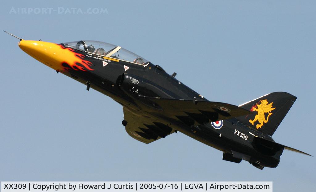 XX309, 1980 Hawker Siddeley Hawk T.1 C/N 144/312134, 2005 display colours (No. 4 FTS)