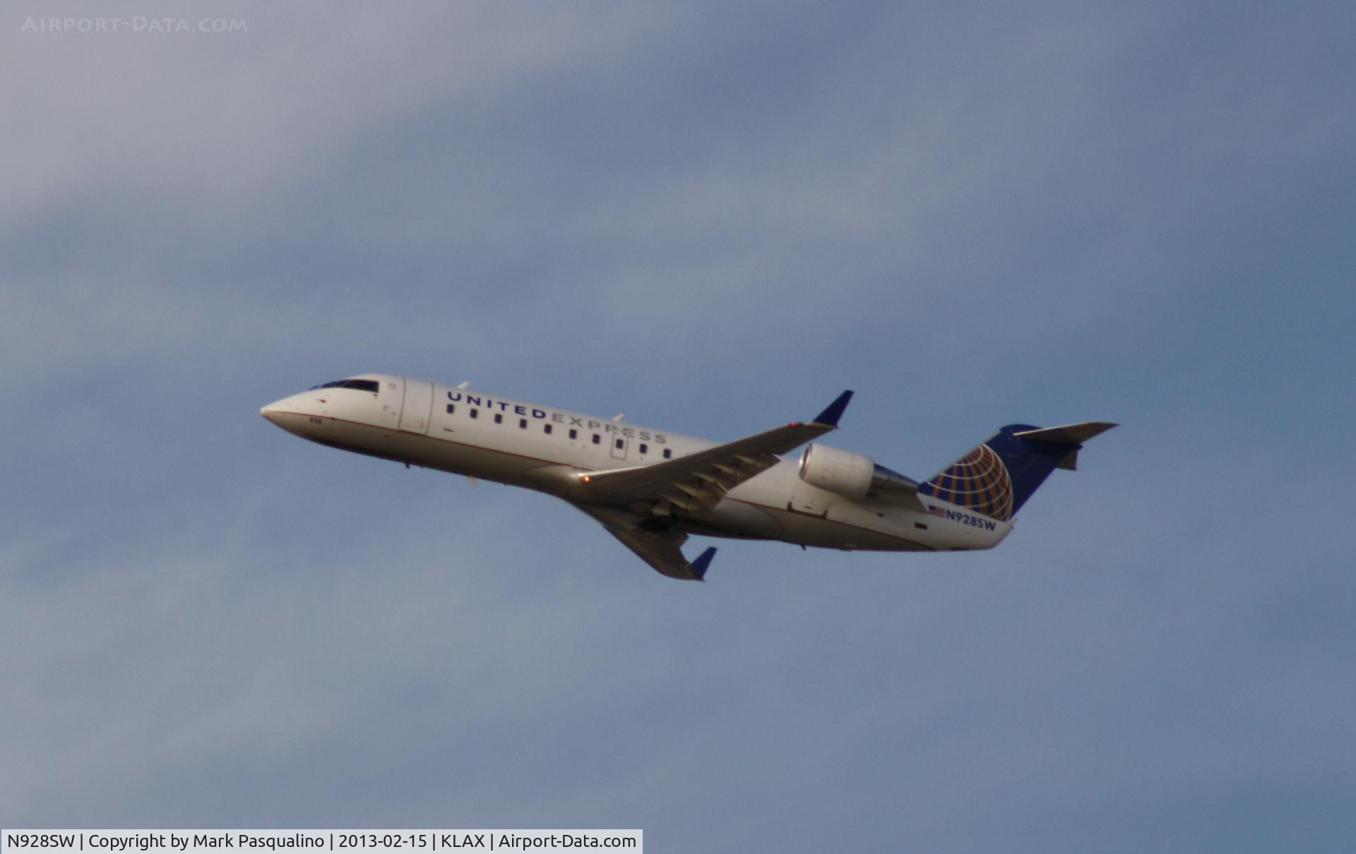 N928SW, 2002 Bombardier CRJ-200LR (CL-600-2B19) C/N 7701, CL-600-2B19