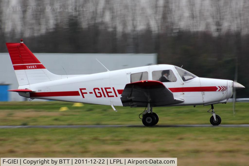 F-GIEI, Piper PA-28-161 Cadet C/N 28-41164, Foggy flight !