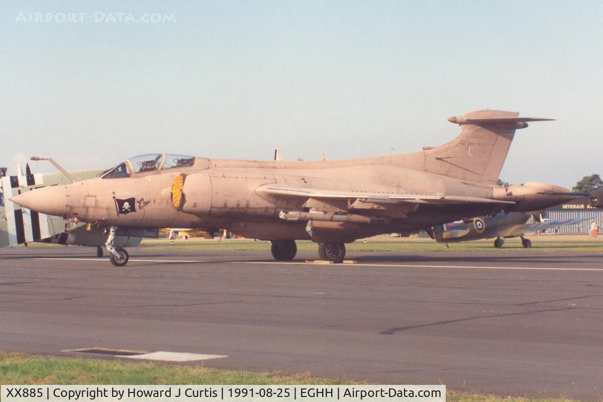 XX885, 1974 Hawker Siddeley Buccaneer S.2B C/N B3-01-73, Cod L, 'Sky Pirates' markings on nose. At the air show.