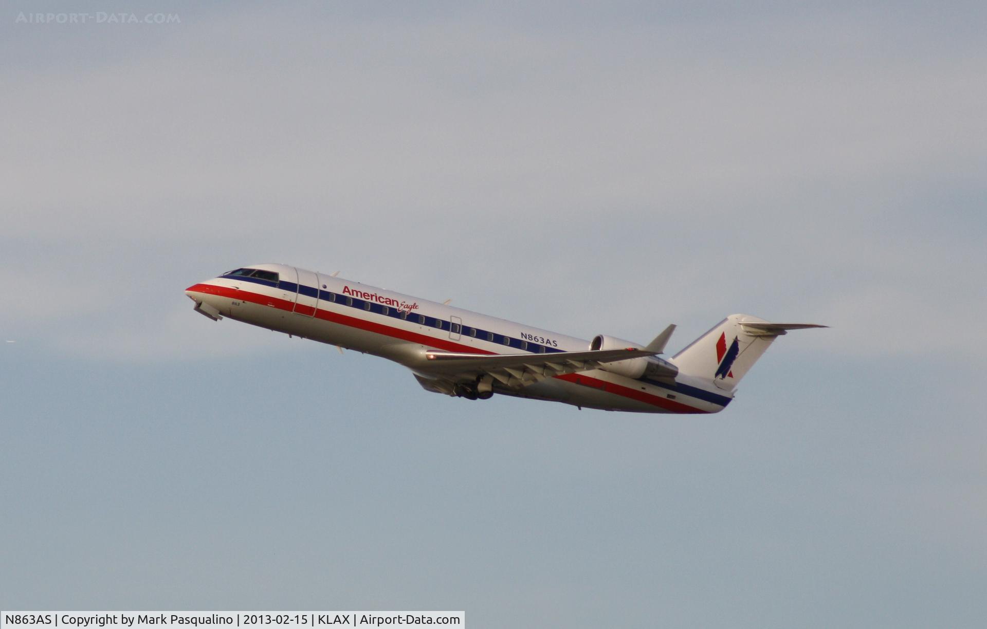 N863AS, 2001 Bombardier CRJ-200ER (CL-600-2B19) C/N 7487, CL-600-2B19