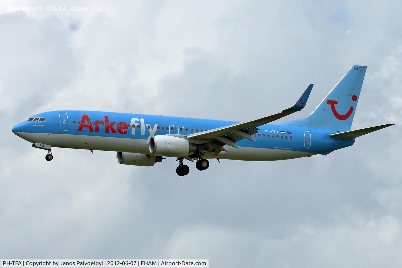 PH-TFA, 2007 Boeing 737-8K5 C/N 35100, ArkeFly (TUI Airlines Nederland) Boeing B737-8K5 final approach EHAM/AMS