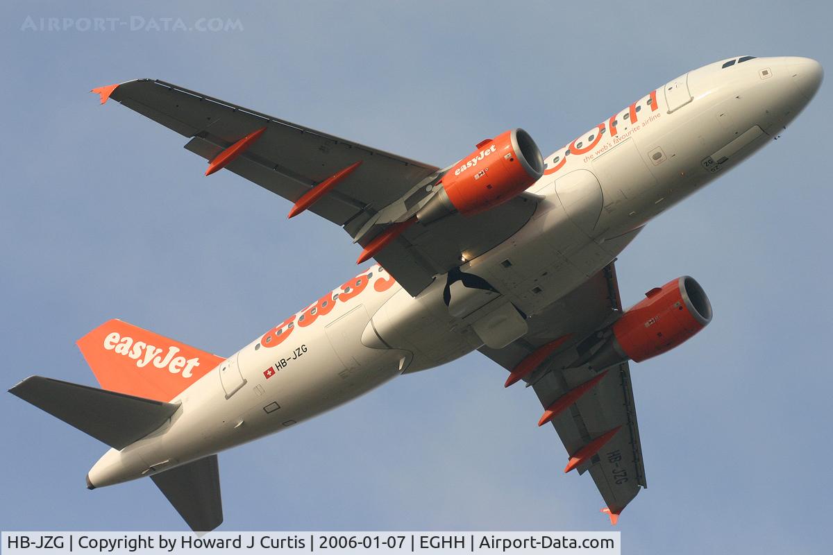 HB-JZG, 2004 Airbus A319-111 C/N 2196, easyJet Switzerland, on departure.