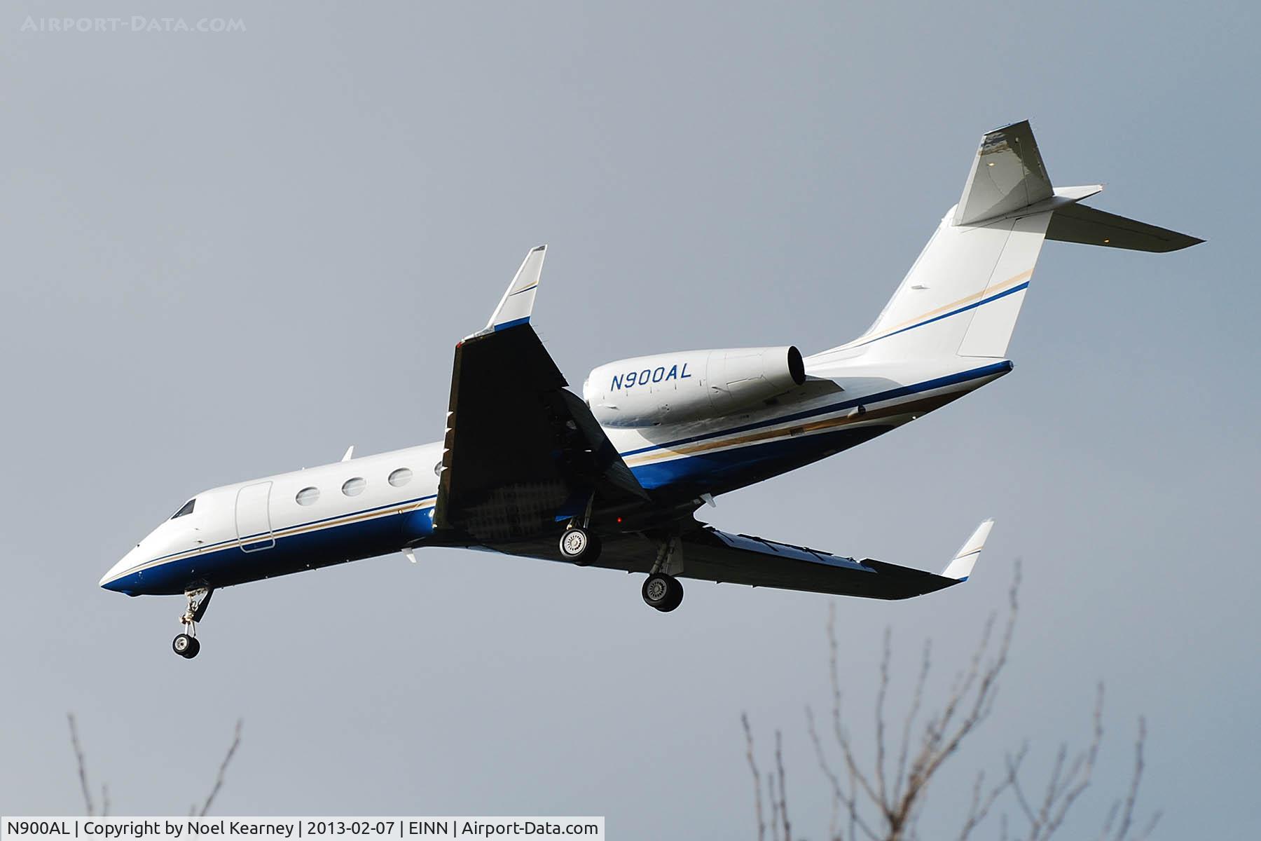 N900AL, 2006 Gulfstream Aerospace GIV-X (G450) C/N 4048, About to land on Rwy 24 at Shannon.