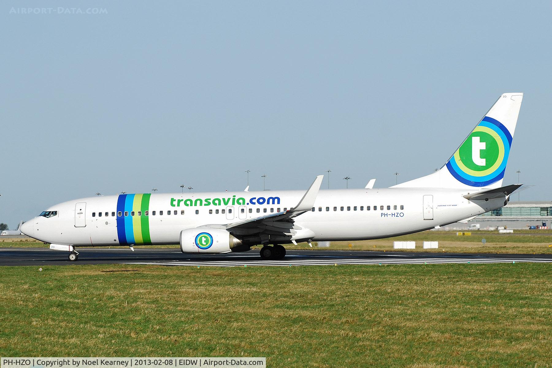 PH-HZO, 2007 Boeing 737-8K2 C/N 34169, About to depart off Rwy 28 at Dublin.