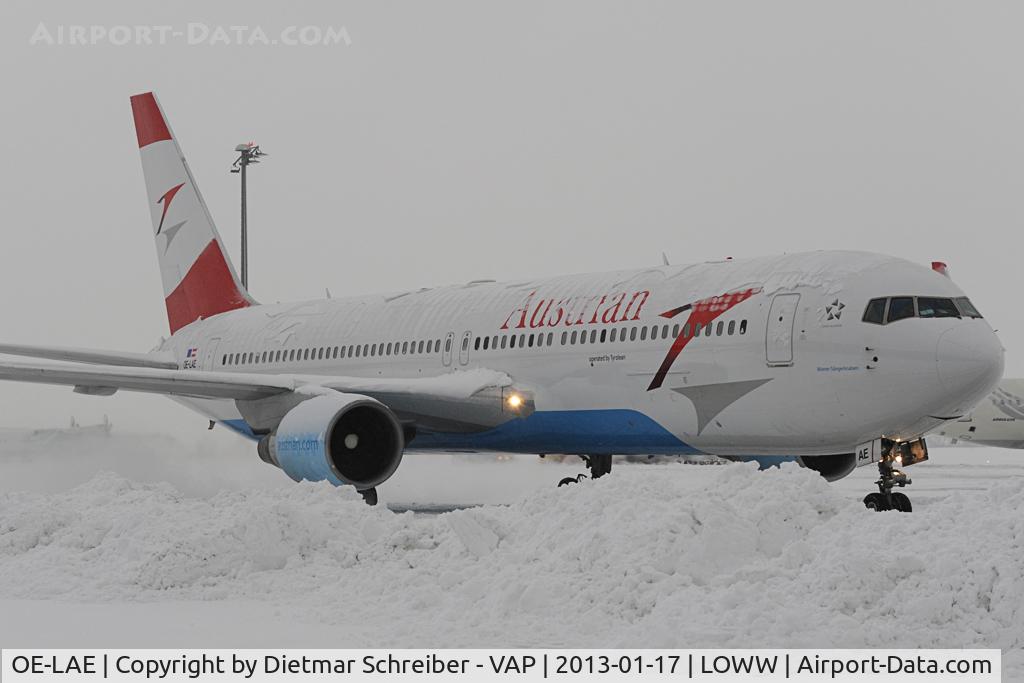 OE-LAE, 2000 Boeing 767-3Z9/ER C/N 30383, Austrian Boeing 767-300