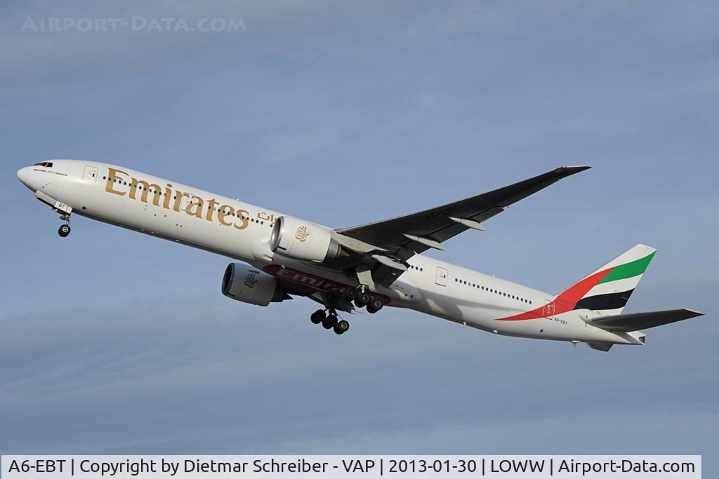 A6-EBT, 2006 Boeing 777-31H/ER C/N 32730, Emirates Boeing 777-300