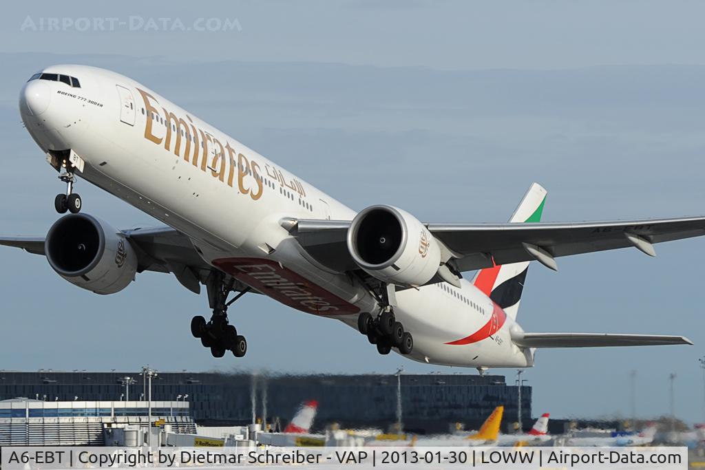 A6-EBT, 2006 Boeing 777-31H/ER C/N 32730, Emirates Boeing 777-300