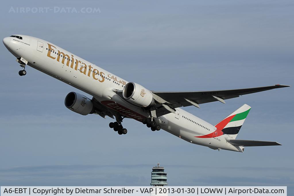 A6-EBT, 2006 Boeing 777-31H/ER C/N 32730, Emirates Boeing 777-300