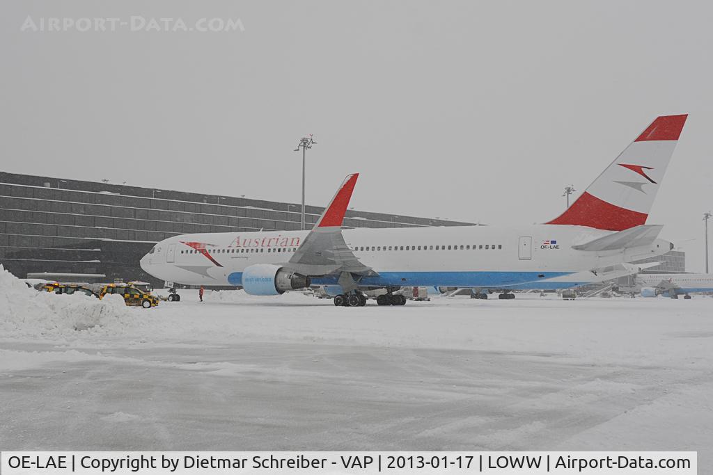 OE-LAE, 2000 Boeing 767-3Z9/ER C/N 30383, Austrian Airlines Boeing 767-300