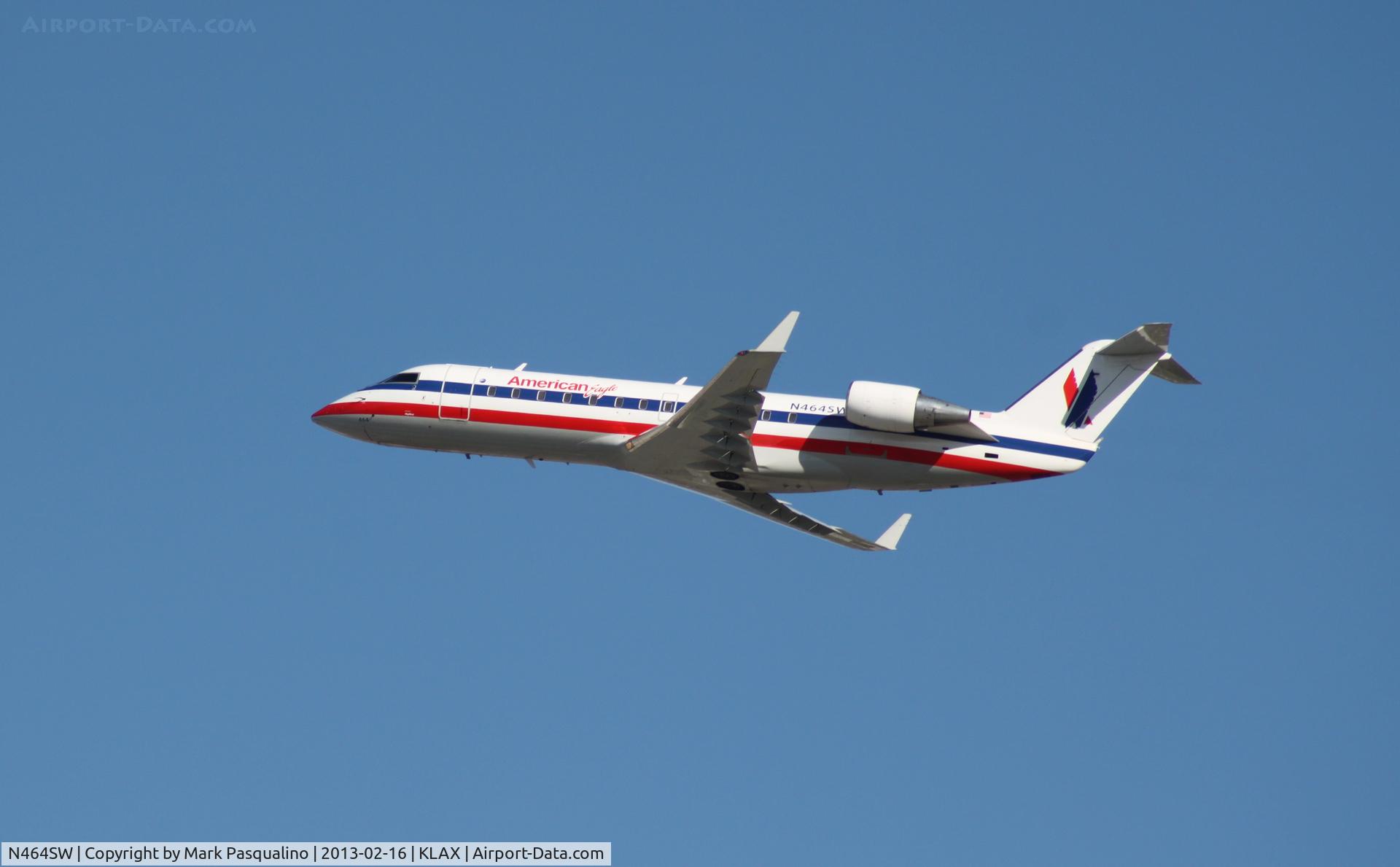 N464SW, 2003 Bombardier CRJ-200LR (CL-600-2B19) C/N 7827, CL-600-2B19