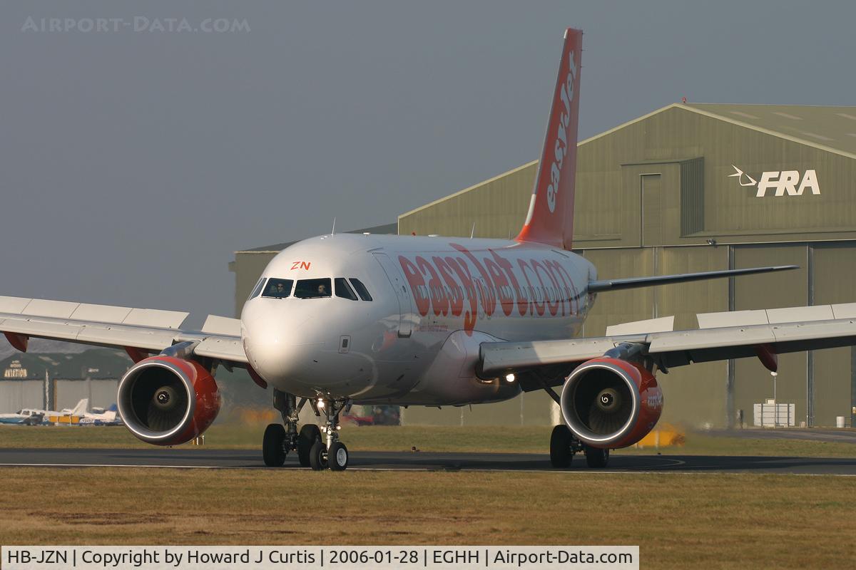 HB-JZN, 2005 Airbus A319-111 C/N 2387, easyJet Switzerland. Turning off runway 08.