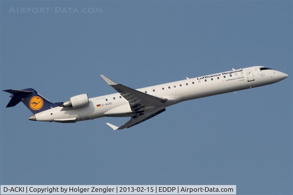 D-ACKI, 2006 Bombardier CRJ-900LR (CL-600-2D24) C/N 15088, Leaving LEJ with destination MUC on a wonderful blue sky....