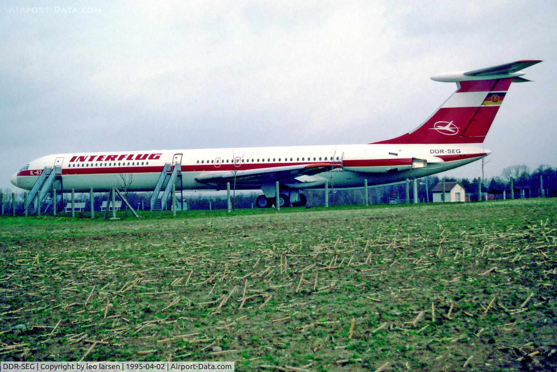 DDR-SEG, 1973 Ilyushin IL-62 C/N 31403, Stöllen Germany 2.4.95