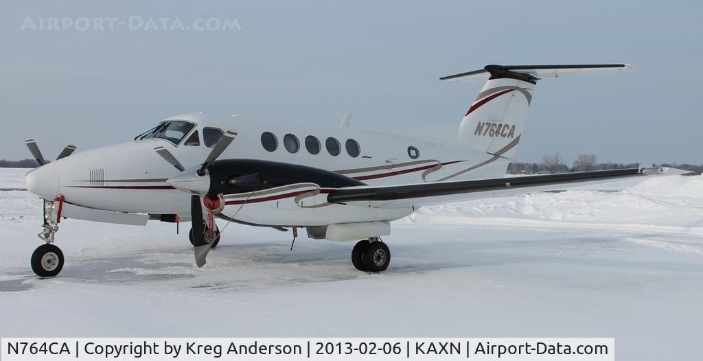 N764CA, 1991 Beech B200 King Air C/N BB-1408, Beech 200 Super King Air on the ramp.