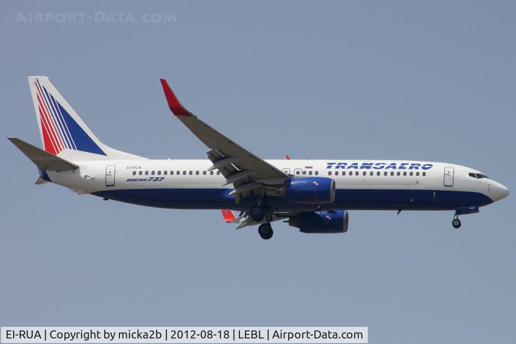 EI-RUA, 1999 Boeing 737-86J C/N 30498, Landing