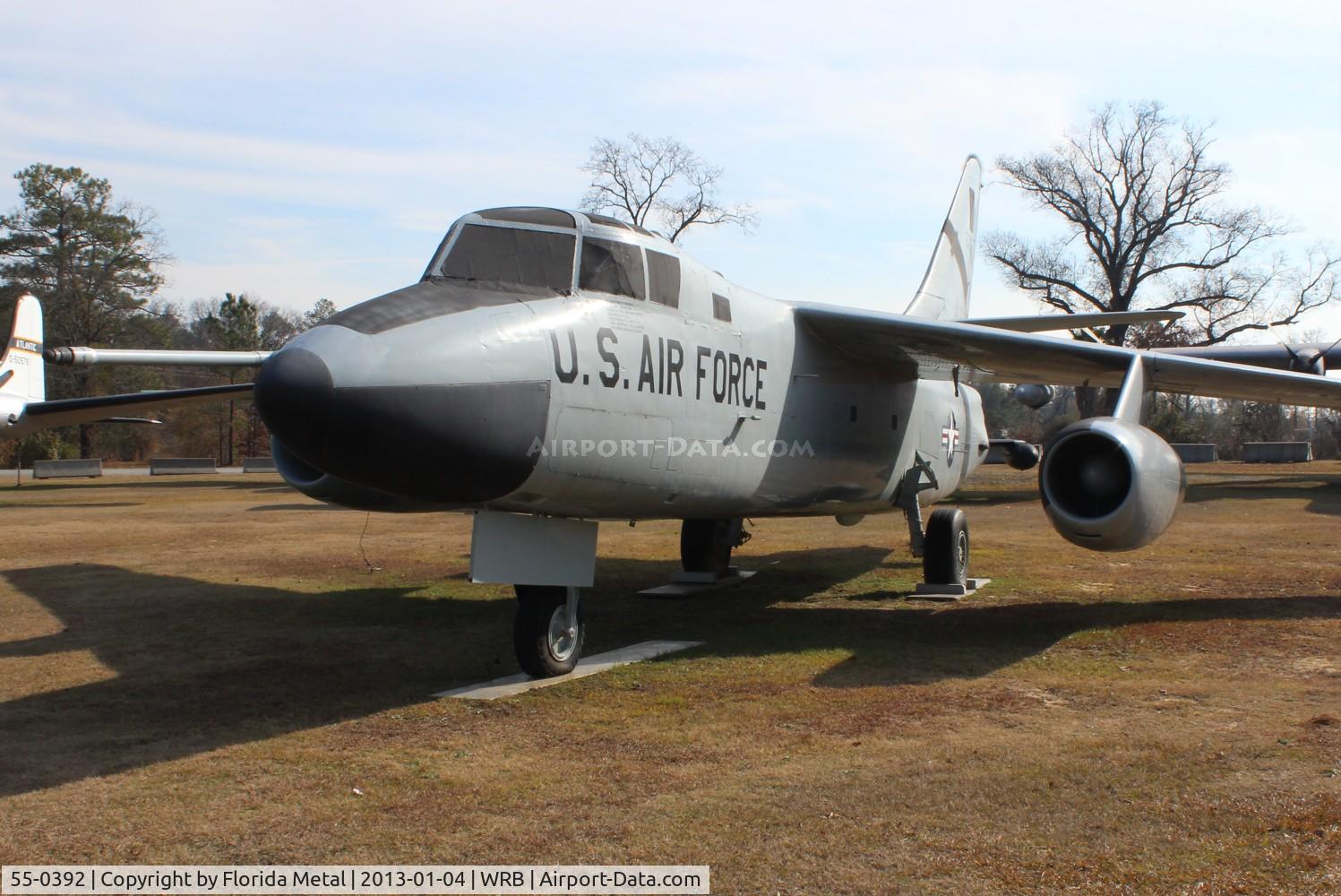 55-0392, 1955 Douglas WB-66D Destroyer C/N 45024, WB-66