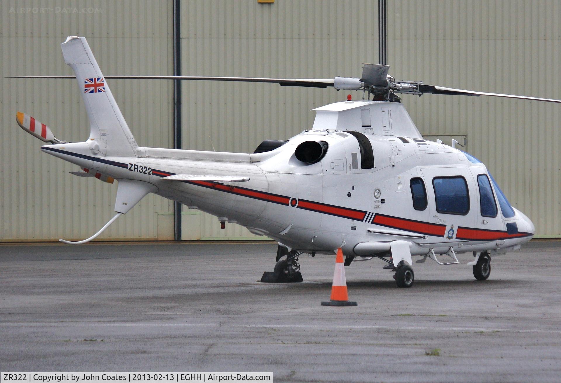 ZR322, 2006 Agusta A-109E Power C/N 11664, Visitor to Signatures
