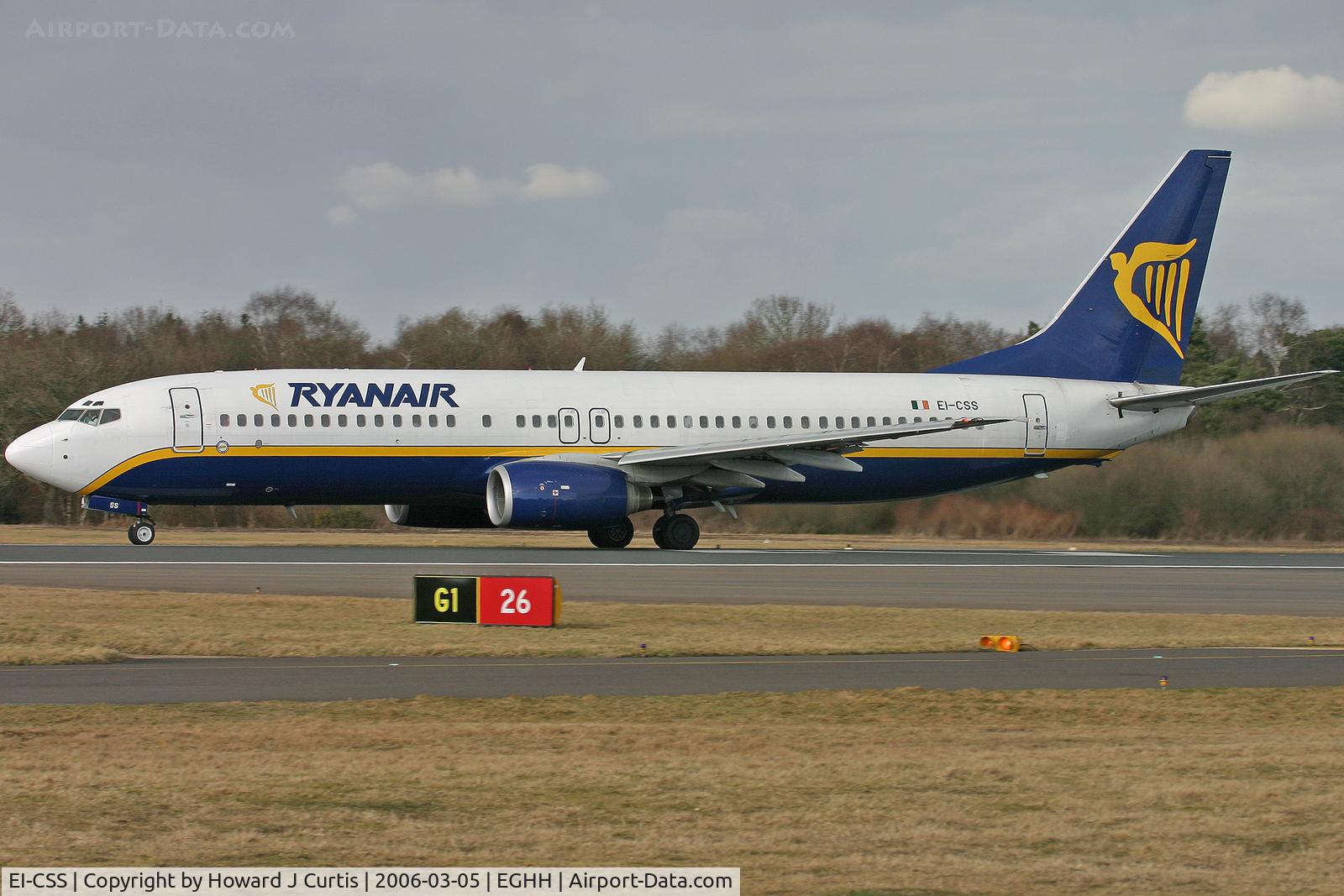 EI-CSS, 2001 Boeing 737-8AS C/N 29932, Ryanair (old colours, pre winglets).