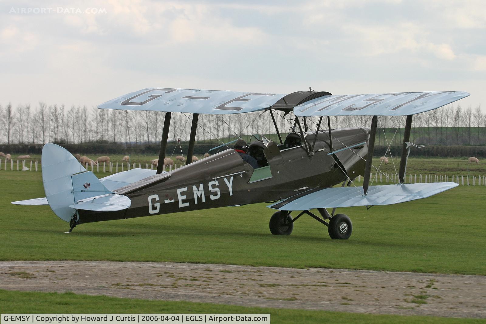 G-EMSY, 1940 De Havilland DH-82A Tiger Moth II C/N 83666, Privately owned.
