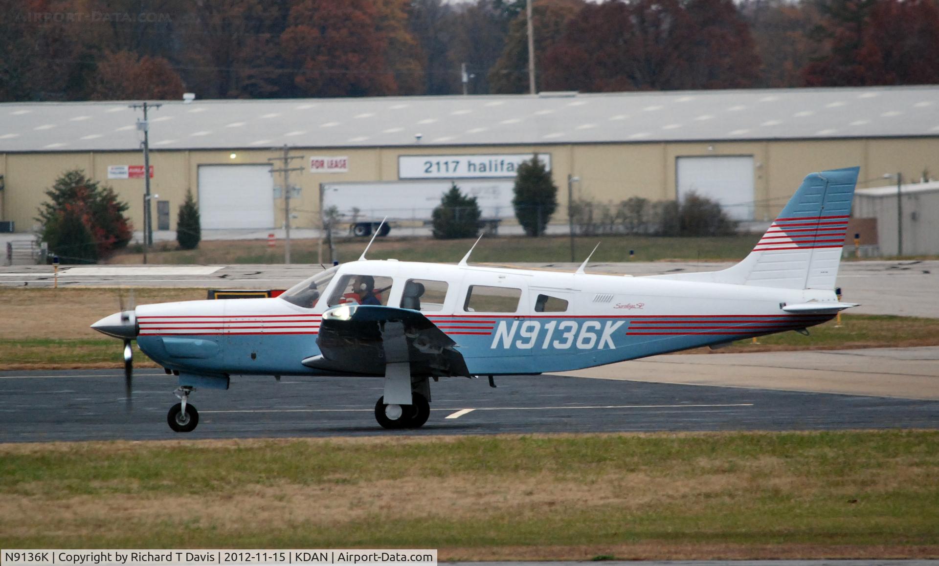 N9136K, 1988 Piper PA-32R-301 C/N 3213009, 1988 Piper PA-32R-301 in Danville Va.