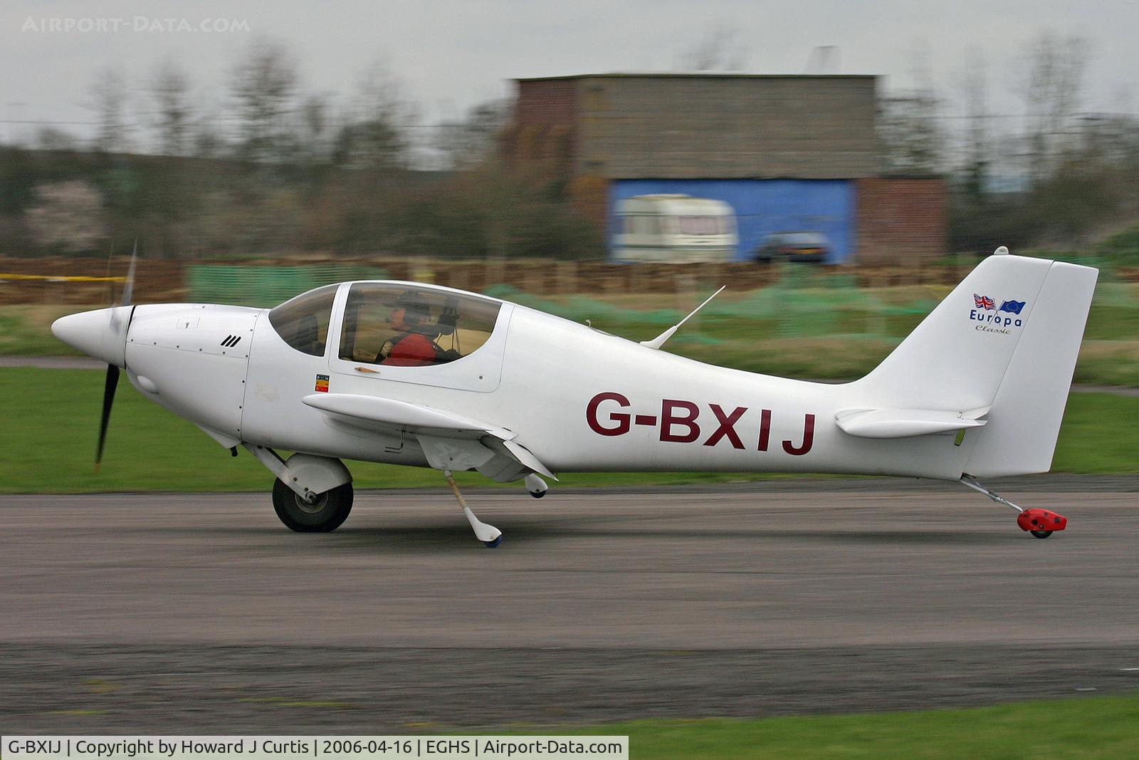 G-BXIJ, 1997 Europa Monowheel C/N PFA 247-12698, Privately owned, at the PFA fly-in here.