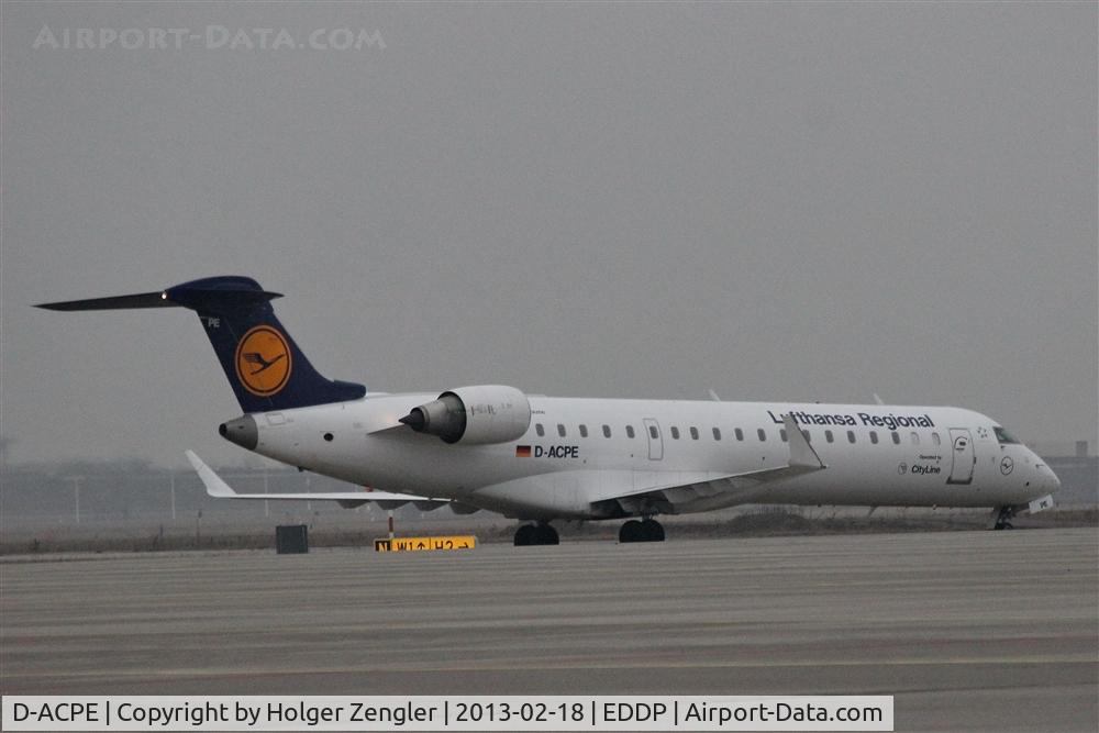 D-ACPE, 2001 Bombardier CRJ-701ER (CL-600-2C10) Regional Jet C/N 10027, Taxiing on November ....