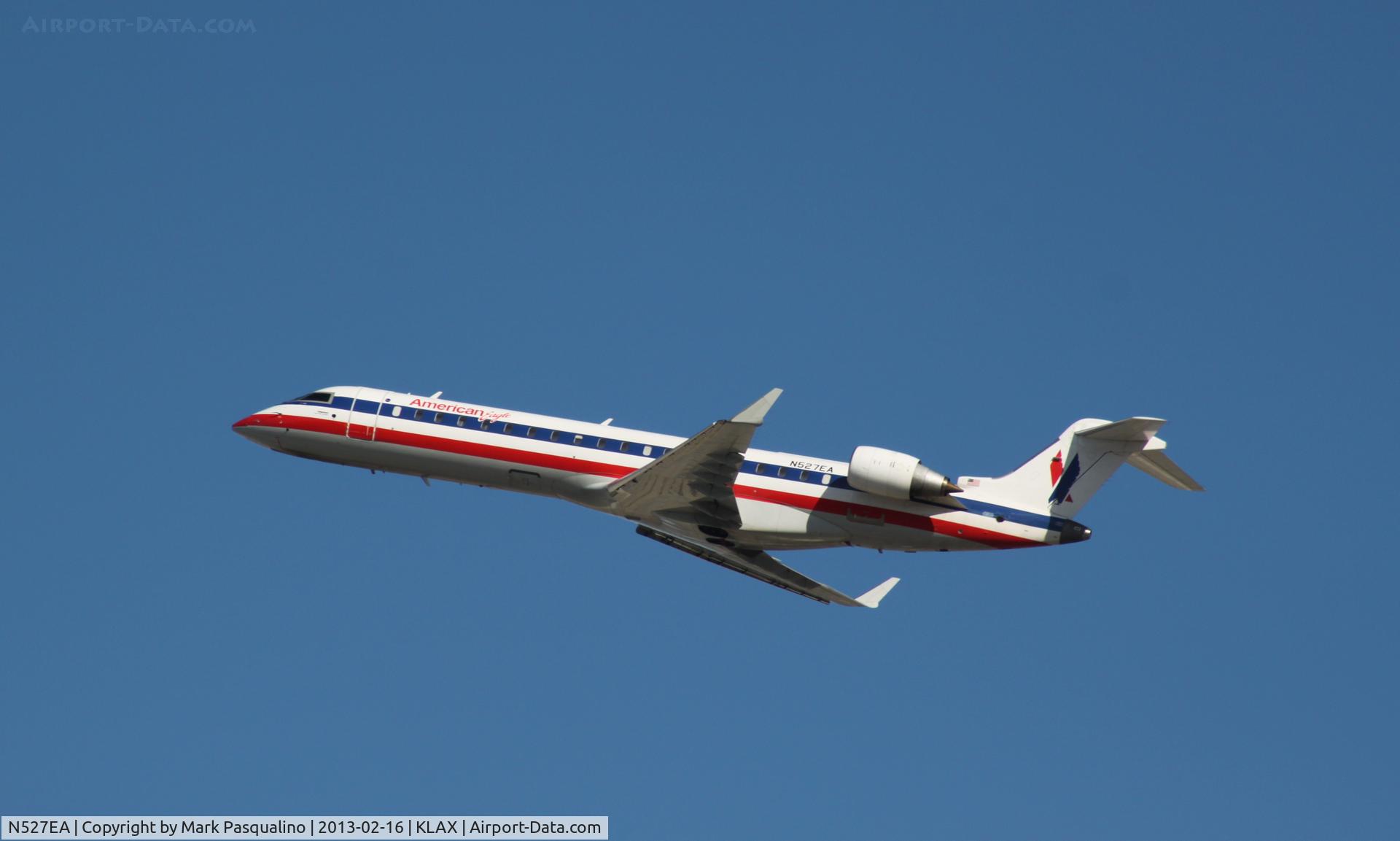 N527EA, Bombardier CRJ-702 (CL-600-2C10) Regional Jet C/N 10305, CL-600-2C10