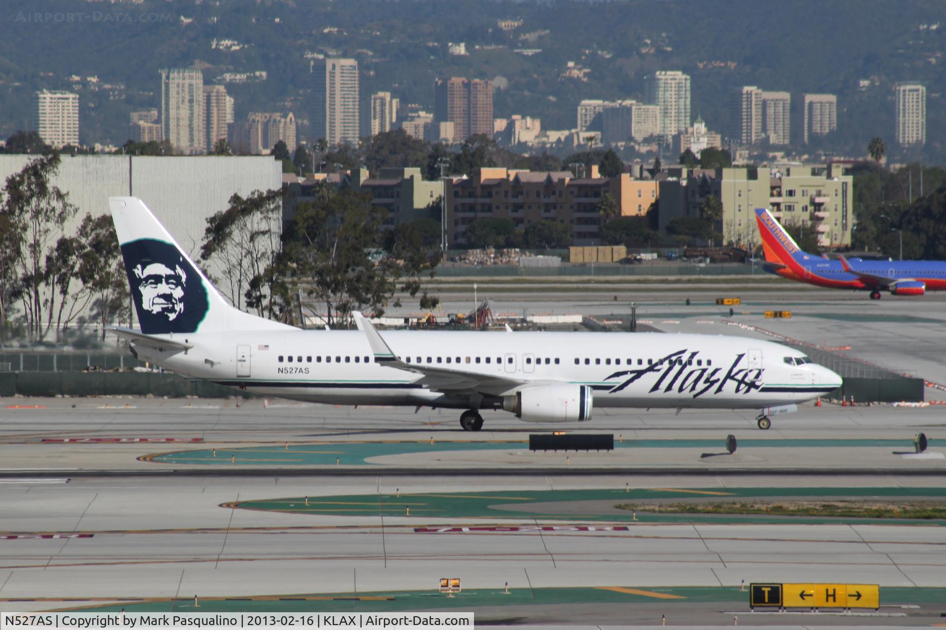 N527AS, 2009 Boeing 737-890 C/N 35694, Boeing 737-800