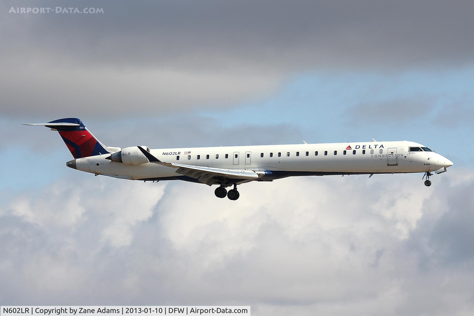 N602LR, 2008 Bombardier CRJ-900ER (CL-600-2D24) C/N 15151, Arriving at DFW Airport