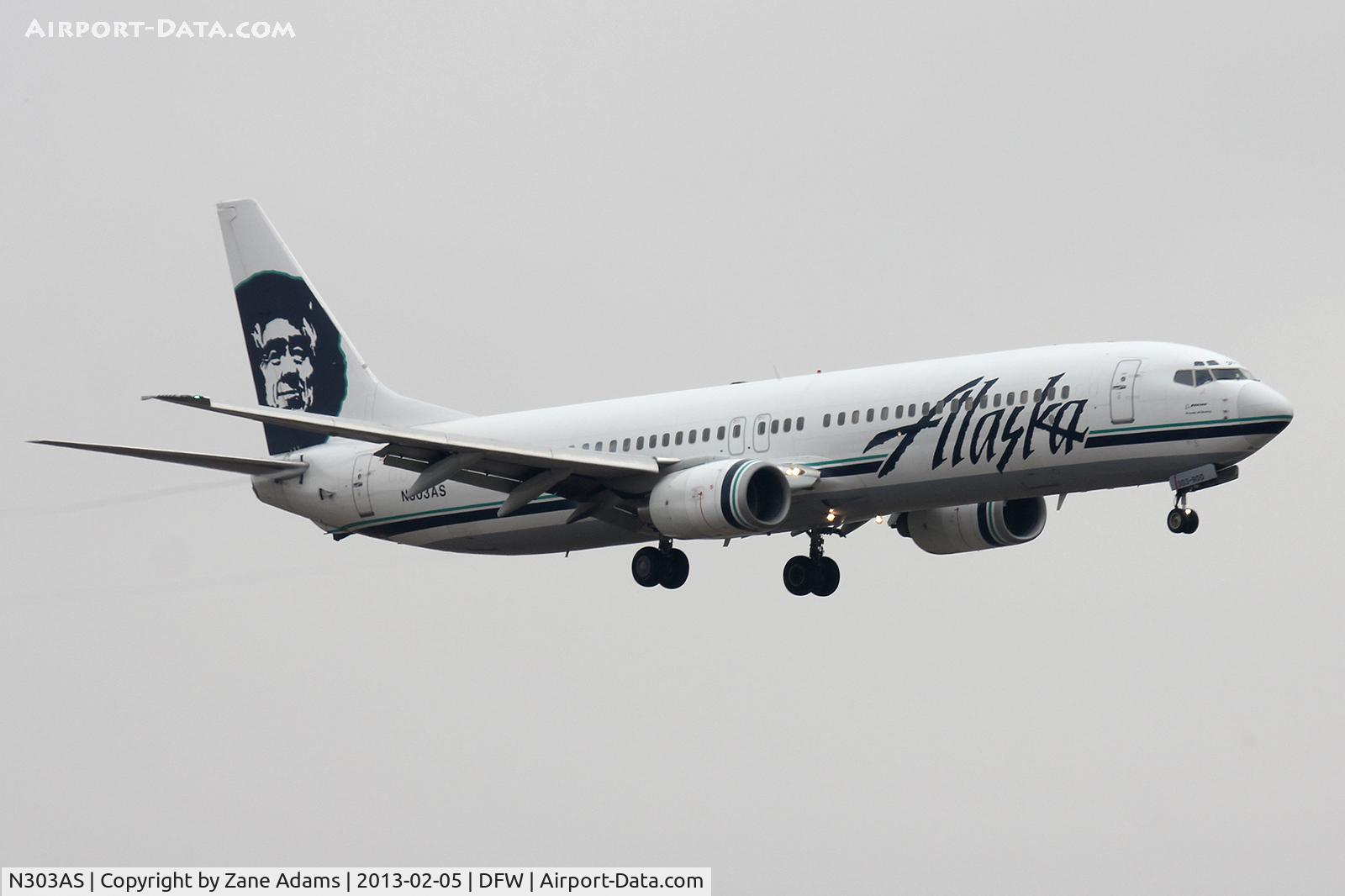 N303AS, 2001 Boeing 737-990 C/N 30016, Arriving at DFW Airport