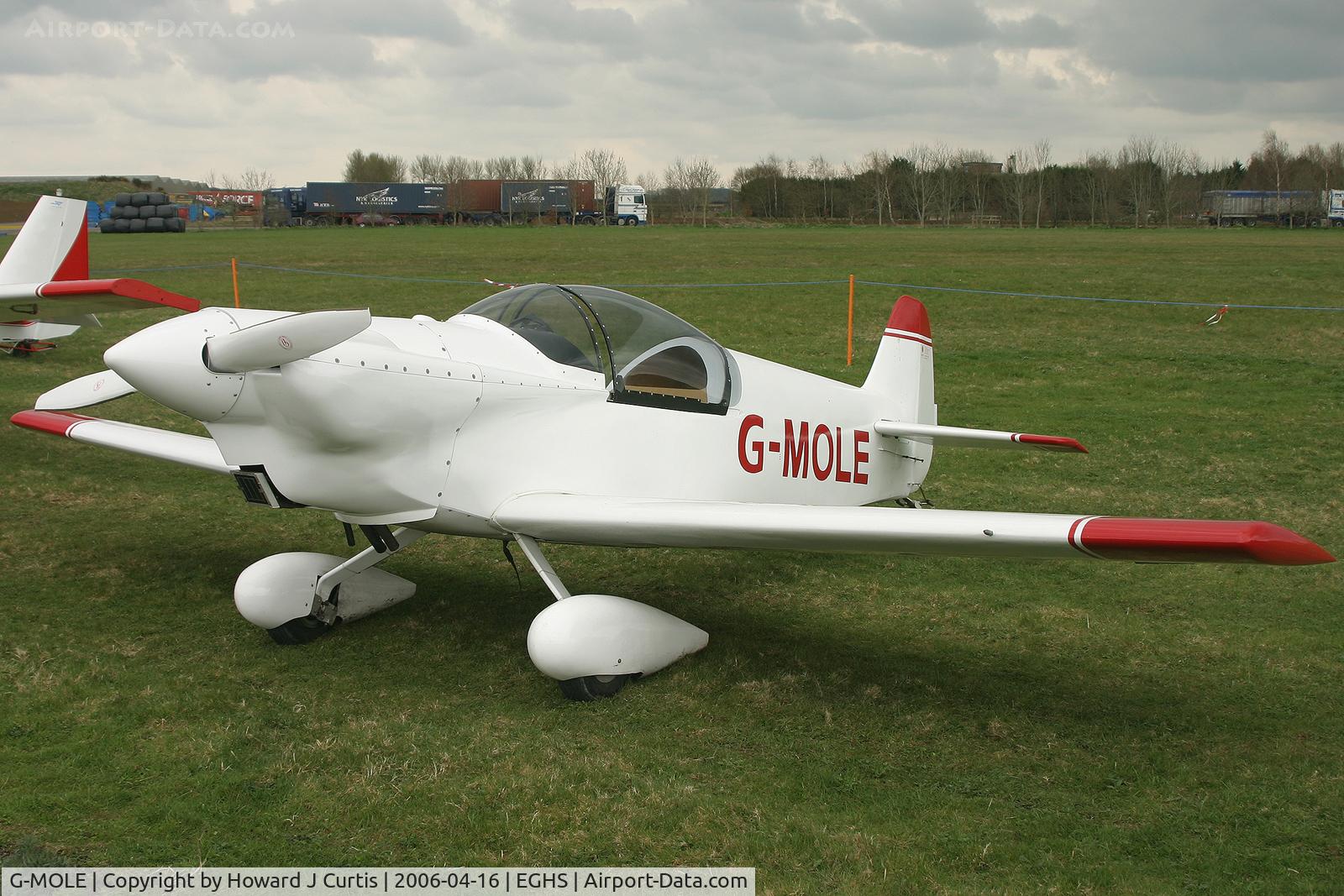 G-MOLE, 2004 Taylor JT.2 Titch C/N PFA 060-10725, Privately owned, at the PFA fly-in here.