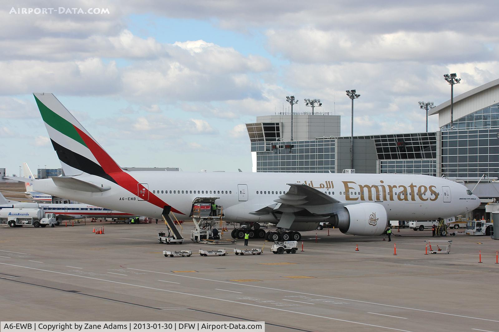 A6-EWB, 2007 Boeing 777-21H/LR C/N 35573, Emirates 777 at the gate - DFW Airport
