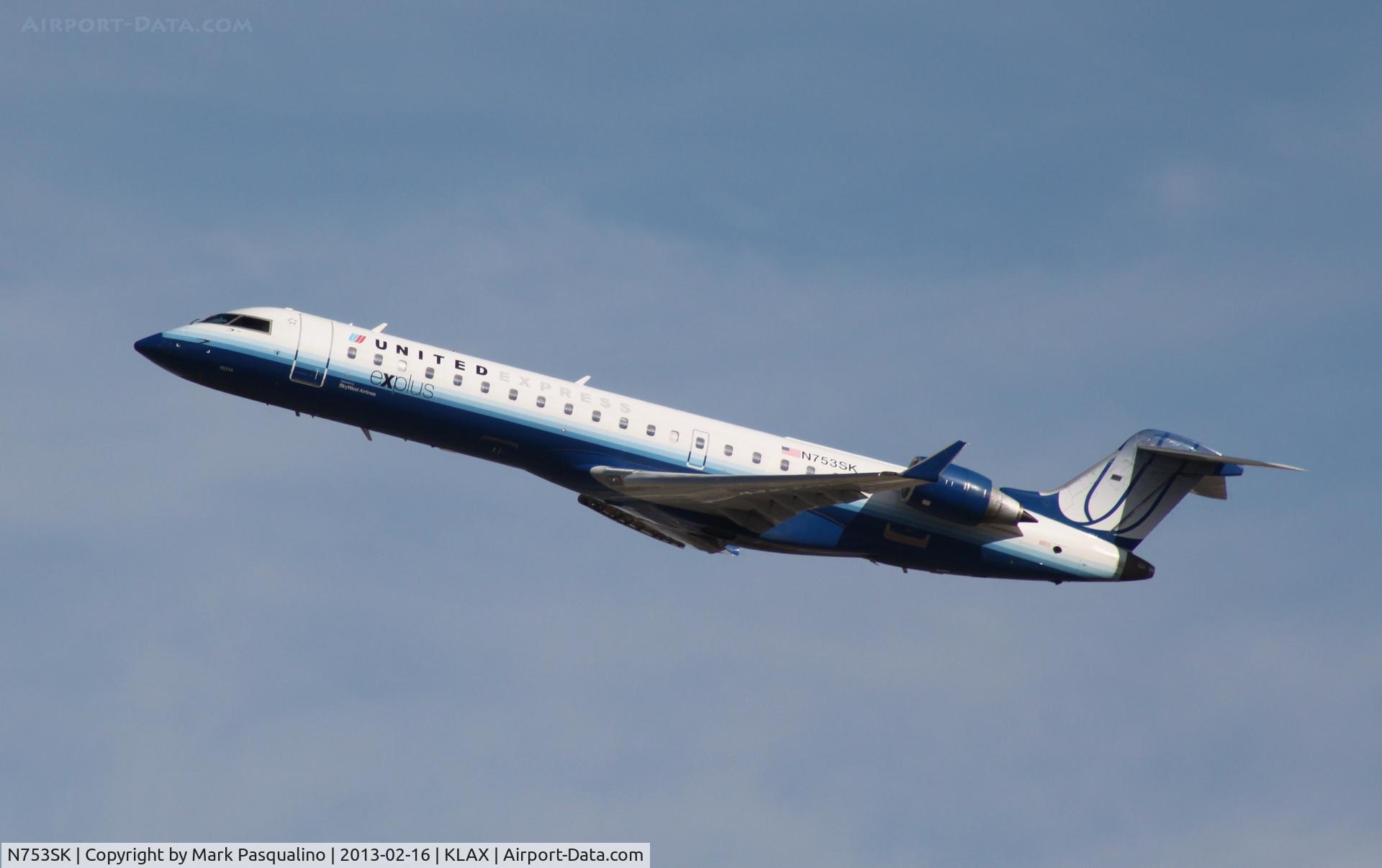 N753SK, 2005 Bombardier CRJ-701ER (CL-600-2C10) Regional Jet C/N 10214, CL-600-2C10