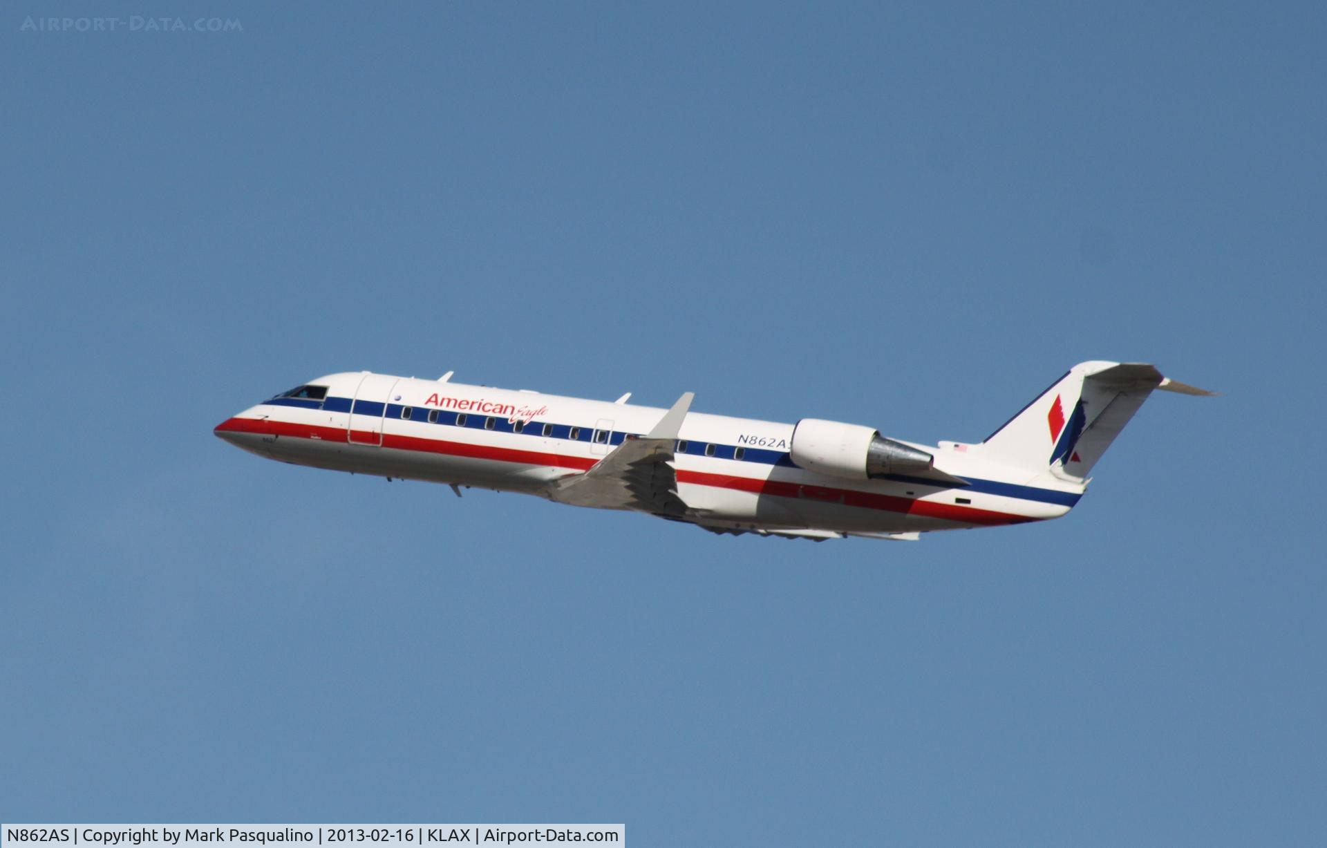 N862AS, 2001 Bombardier CRJ-200ER (CL-600-2B19) C/N 7476, CL-600-2B19