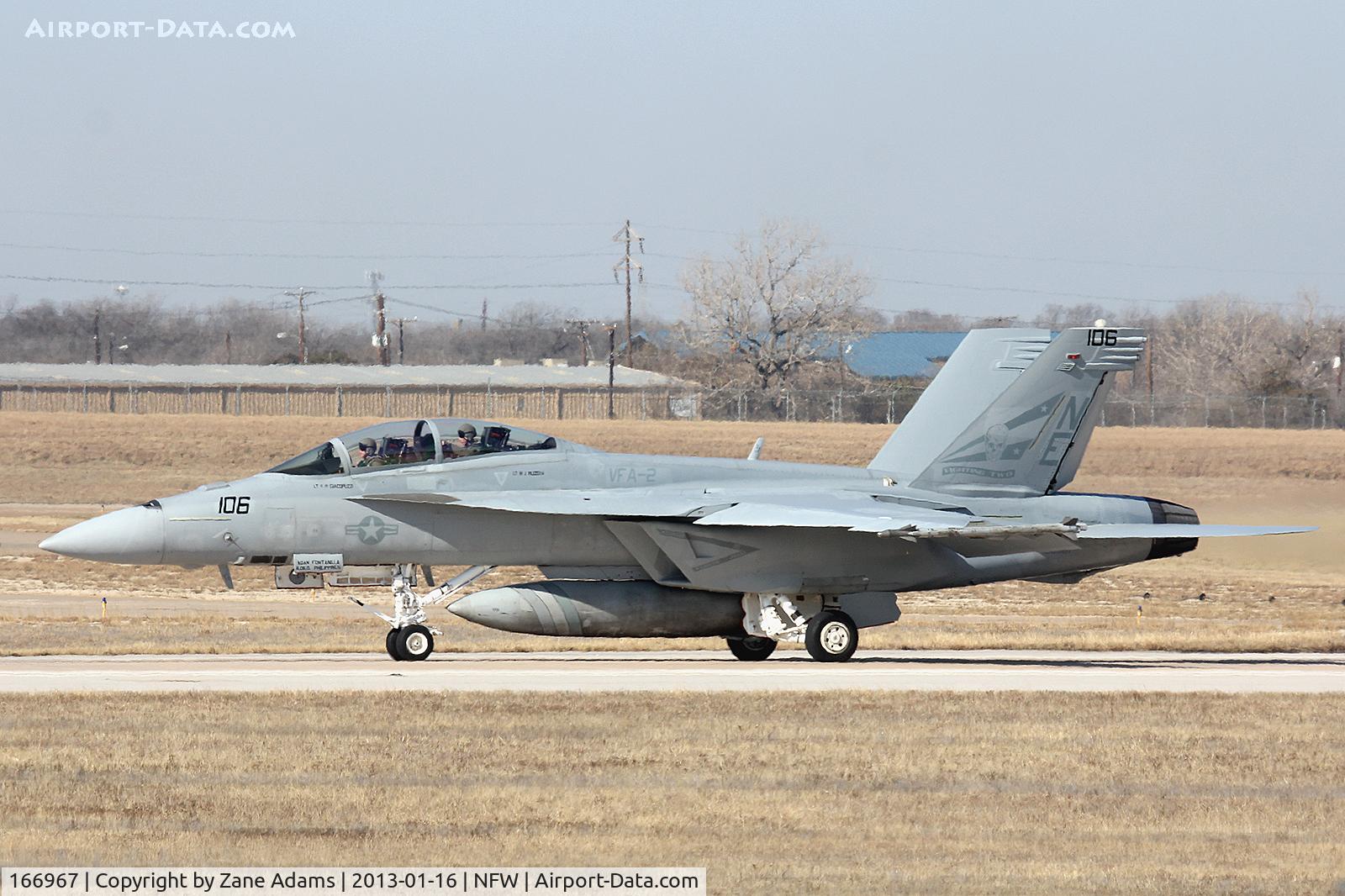 166967, Boeing F/A-18F Super Hornet C/N F242, Departing NASJRB Fort Worth