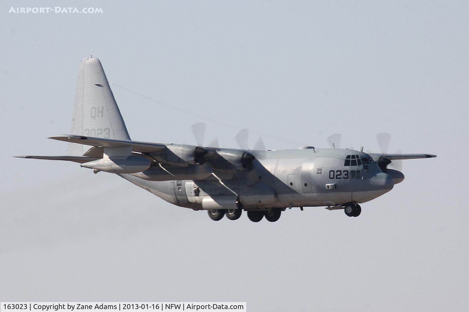 163023, 1984 Lockheed KC-130T Hercules C/N 382-5045, Landing at NASJRB Fort Worth