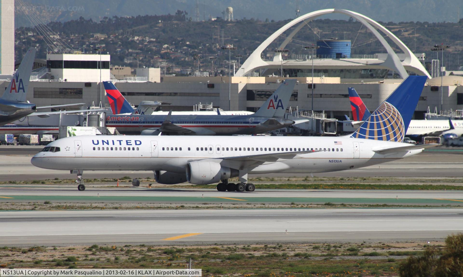 N513UA, 1990 Boeing 757-222 C/N 24810, Boeing 757-200