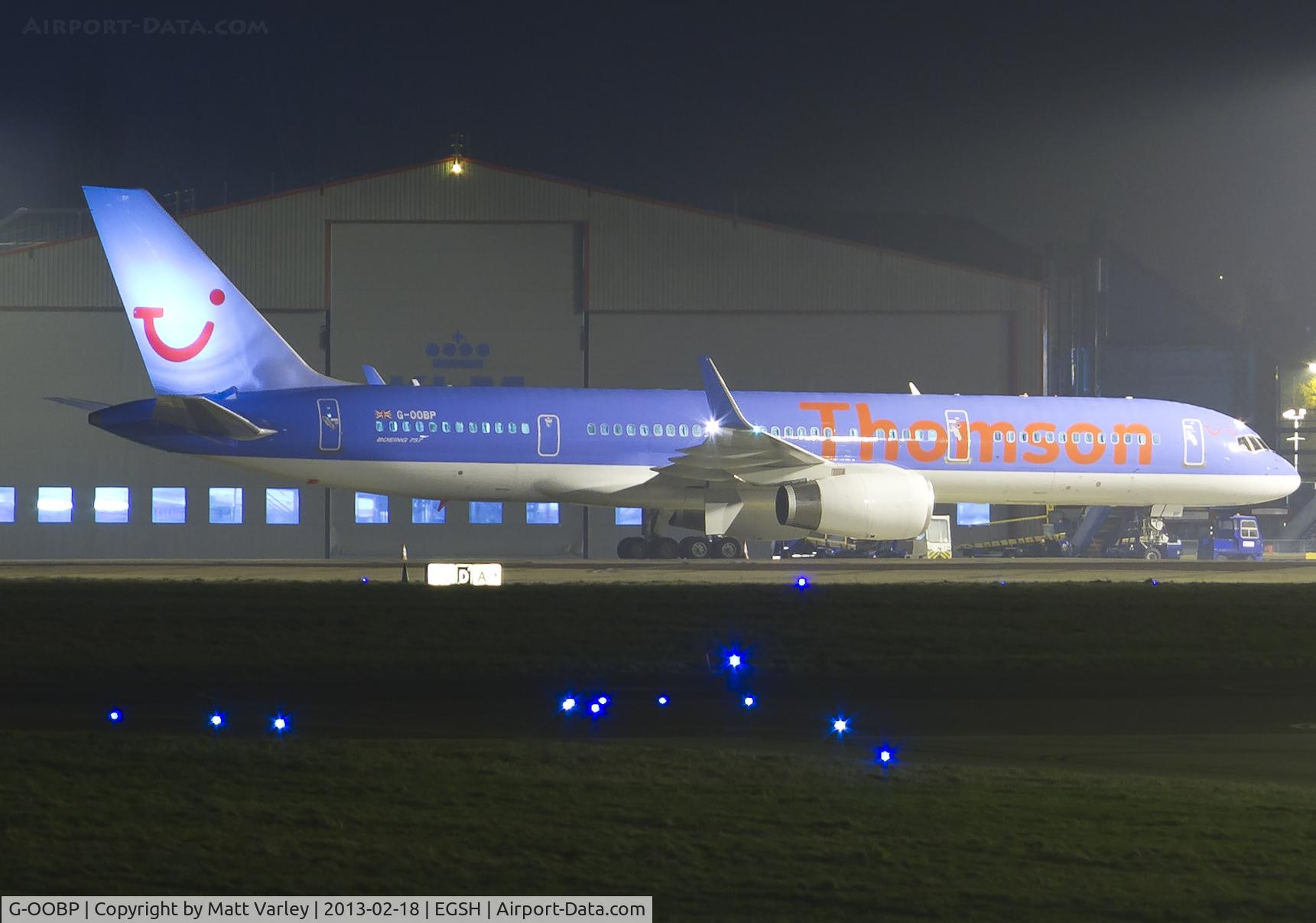 G-OOBP, 2000 Boeing 757-2G5 C/N 30394, Sat on a misty stand 5 at EGSH after arriving for spray by Air Livery.