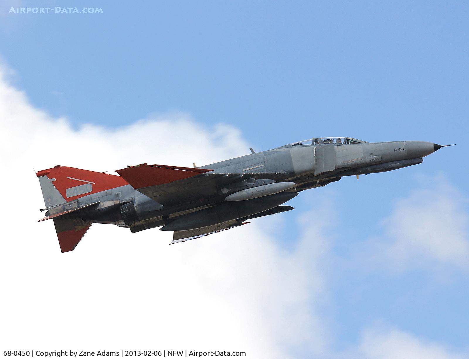 68-0450, 2009 McDonnell Douglas QF-4E Phantom II C/N 3594, QF-4E Departing NASJRB Fort Worth