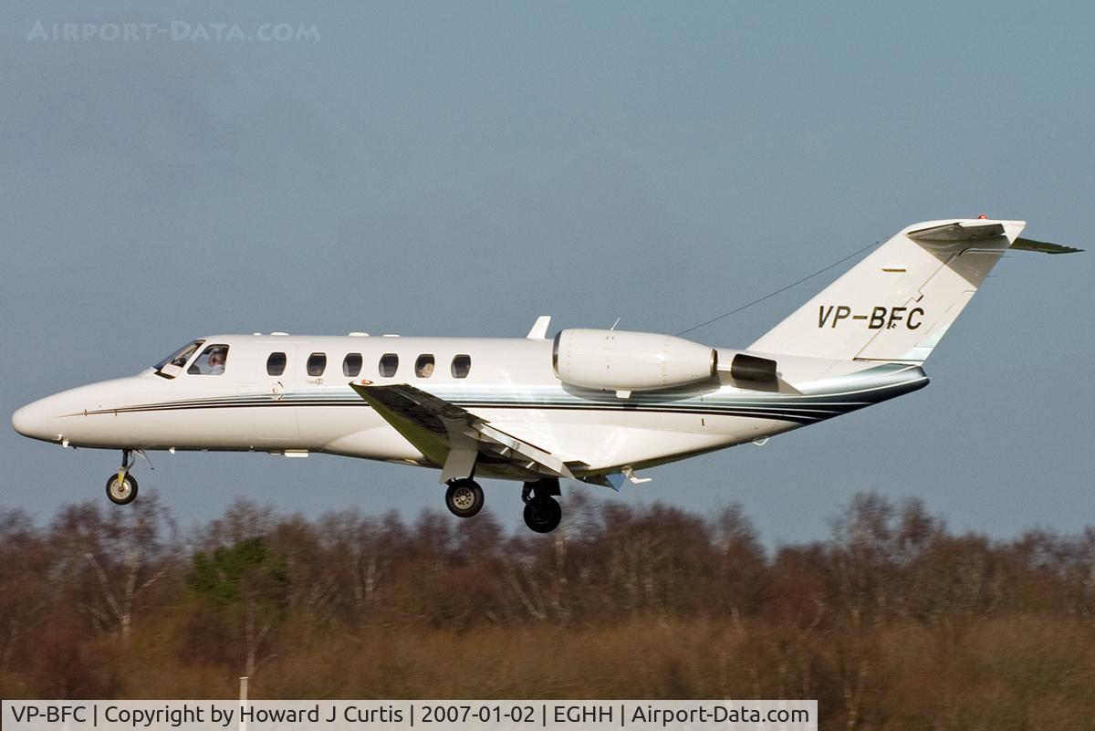 VP-BFC, 2001 Cessna 525A CitationJet CJ2 C/N 525A-0031, Coming in to land.