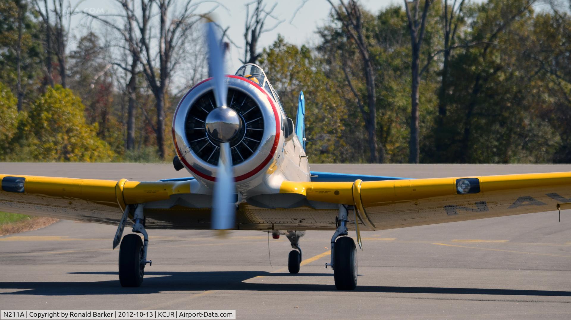 N211A, 1958 North American SNJ-6 Texan C/N 121-42318, Taxi - Culpeper Air Fest 2012