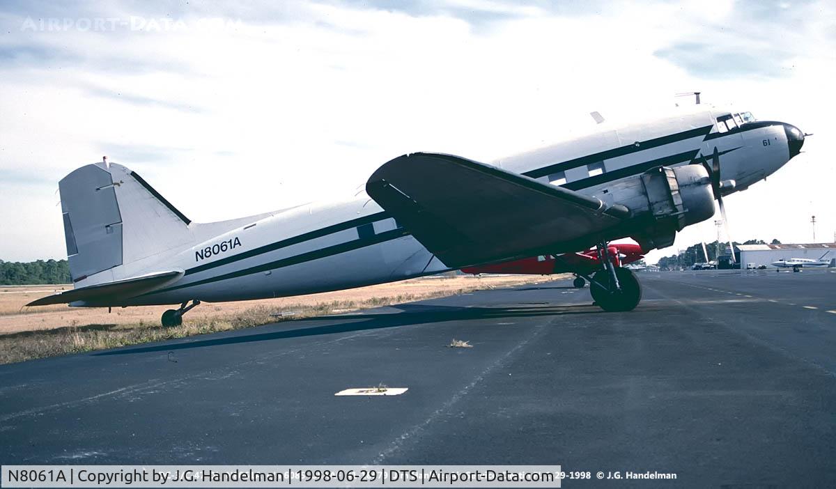 N8061A, 1946 Douglas DC-3 C/N 6085, Right side at Destin FL
