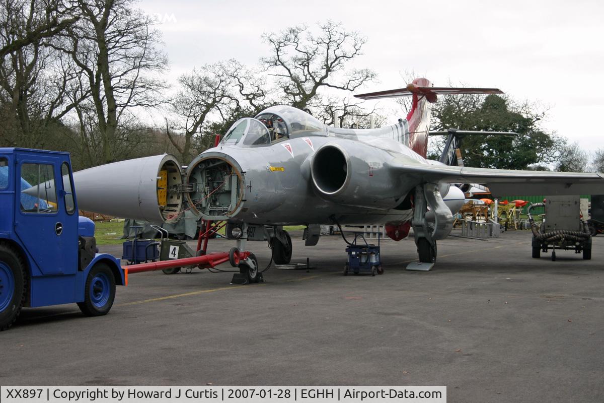 XX897, 1976 Hawker Siddeley Buccaneer S.2B C/N B3-02-75, Outside, ready for another engine run