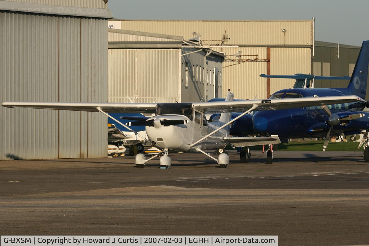 G-BXSM, 1998 Cessna 172R Skyhawk C/N 17280320, Privately owned. Unmarked following a repaint.