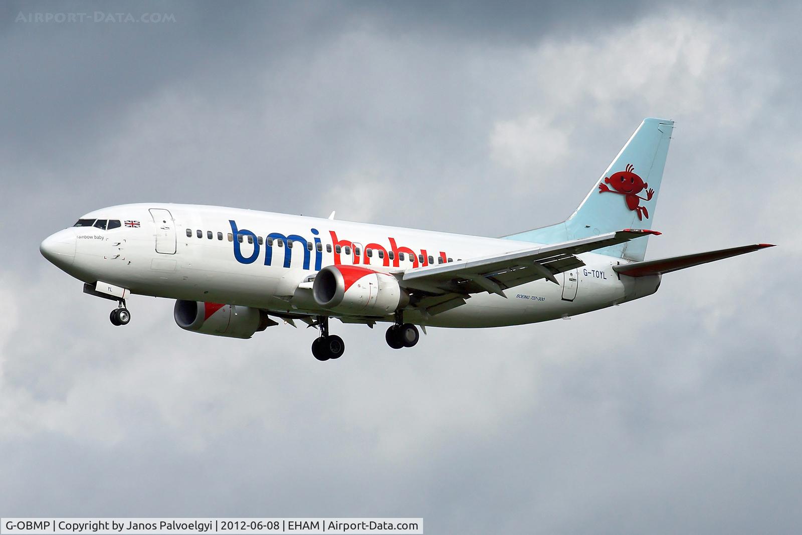 G-OBMP, 1992 Boeing 737-3Q8 C/N 24963, Bmibaby Boeing B737-3Q8 final approach
