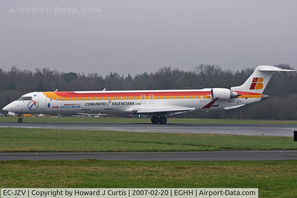 EC-JZV, 2007 Bombardier CRJ-900 (CL-600-2D24) C/N 15117, Air Nostrum, departing.