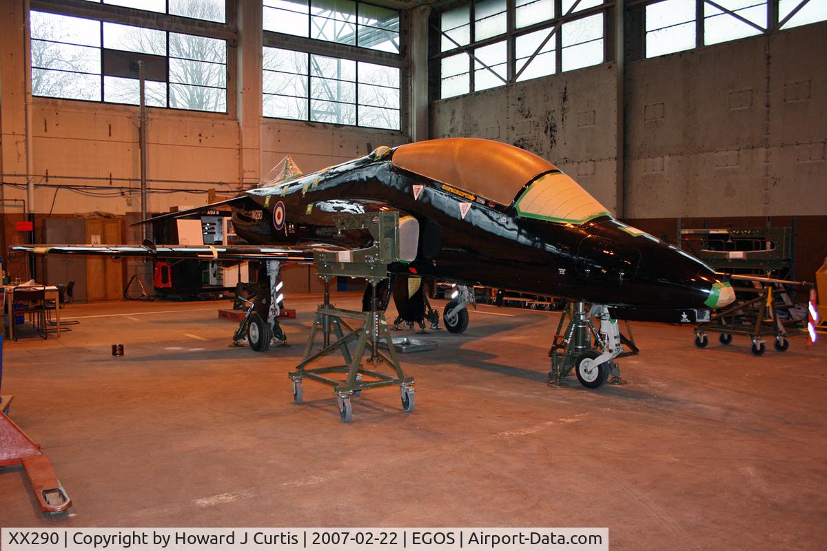XX290, 1979 Hawker Siddeley Hawk T.1A C/N 116/312115, Royal Air Force, in store