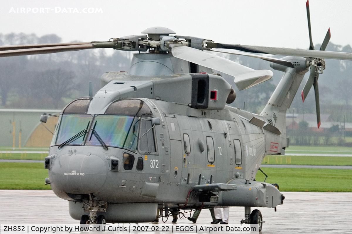 ZH852, 2001 AgustaWestland EH-101 Merlin HM1 (Mk111) C/N 50131/RN32, Royal Navy. Coded 372/Northumberland Flight.